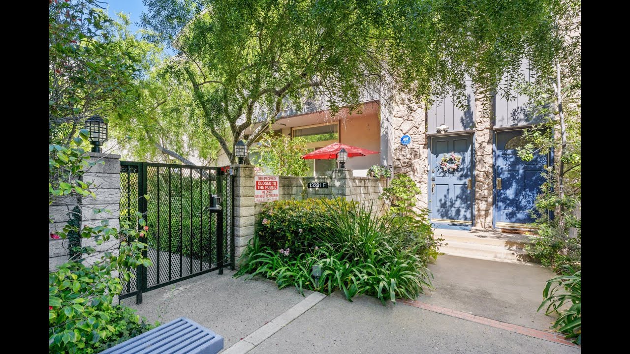 13231 Fiji Way, Unit F Marina del Rey, CA |