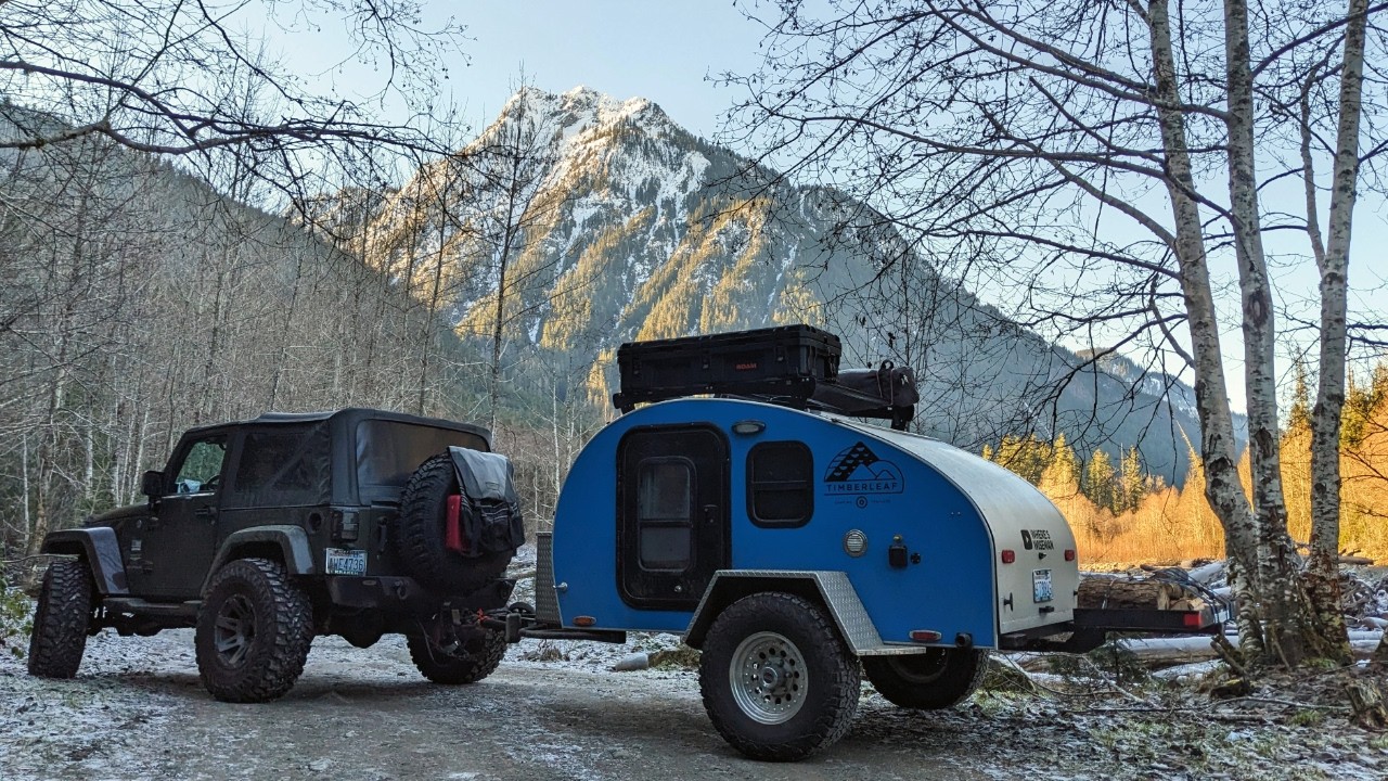 Finding The Best Dispersed Campsite & Exploring A New Winter Camping Area