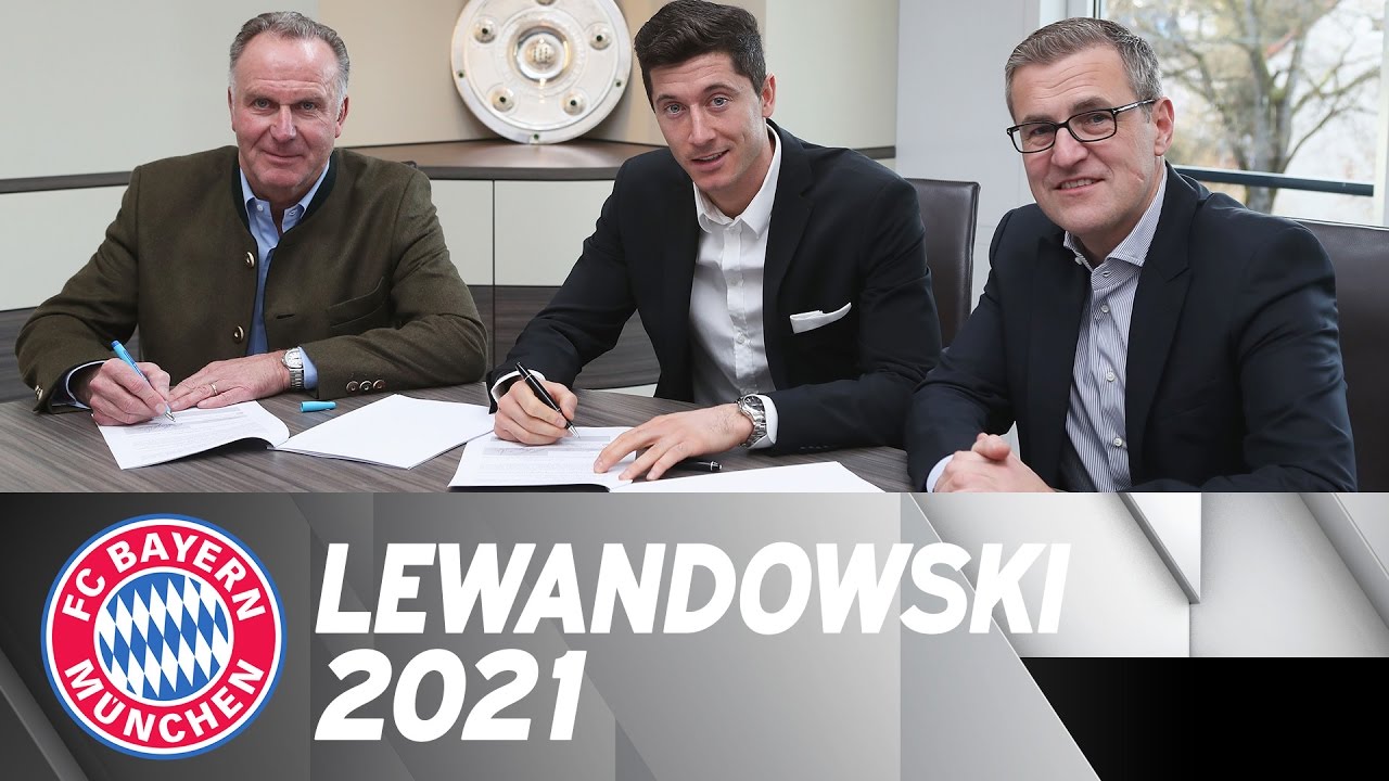 Robert Lewandowski Extends Contract To 2021