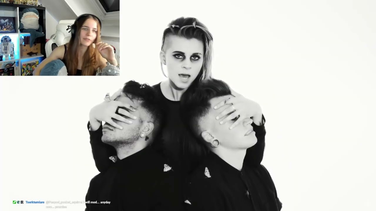 Sofia reacts to PVRIS - You and I