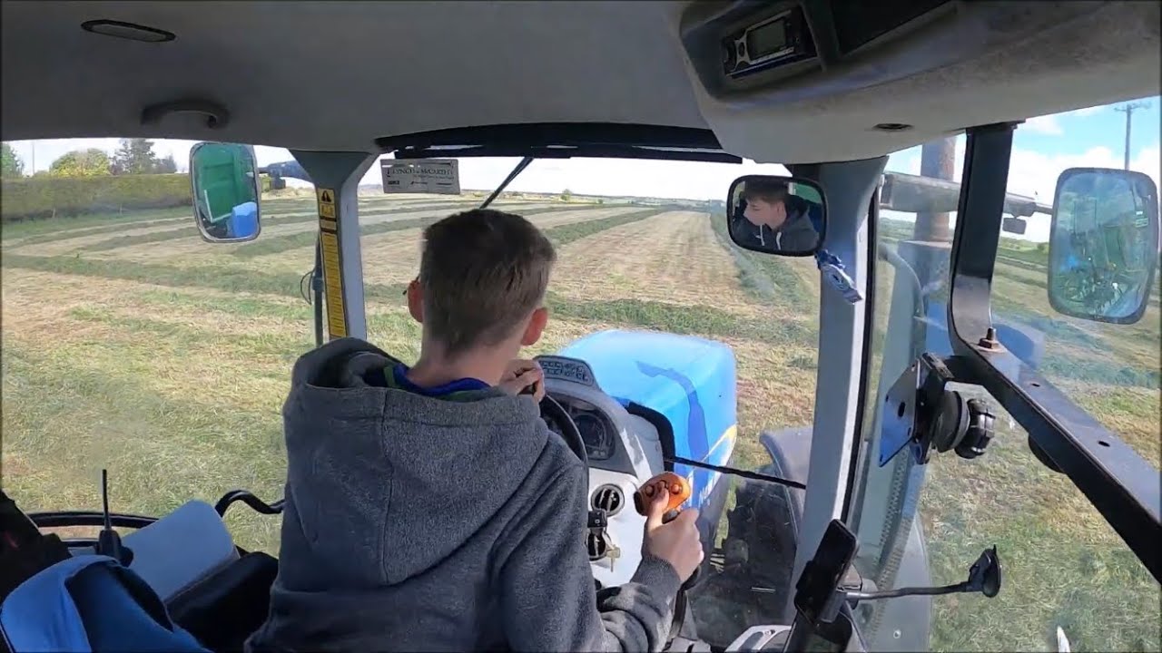 Silage 2020 - First Cut - New Holland T7030 - GoPro HD