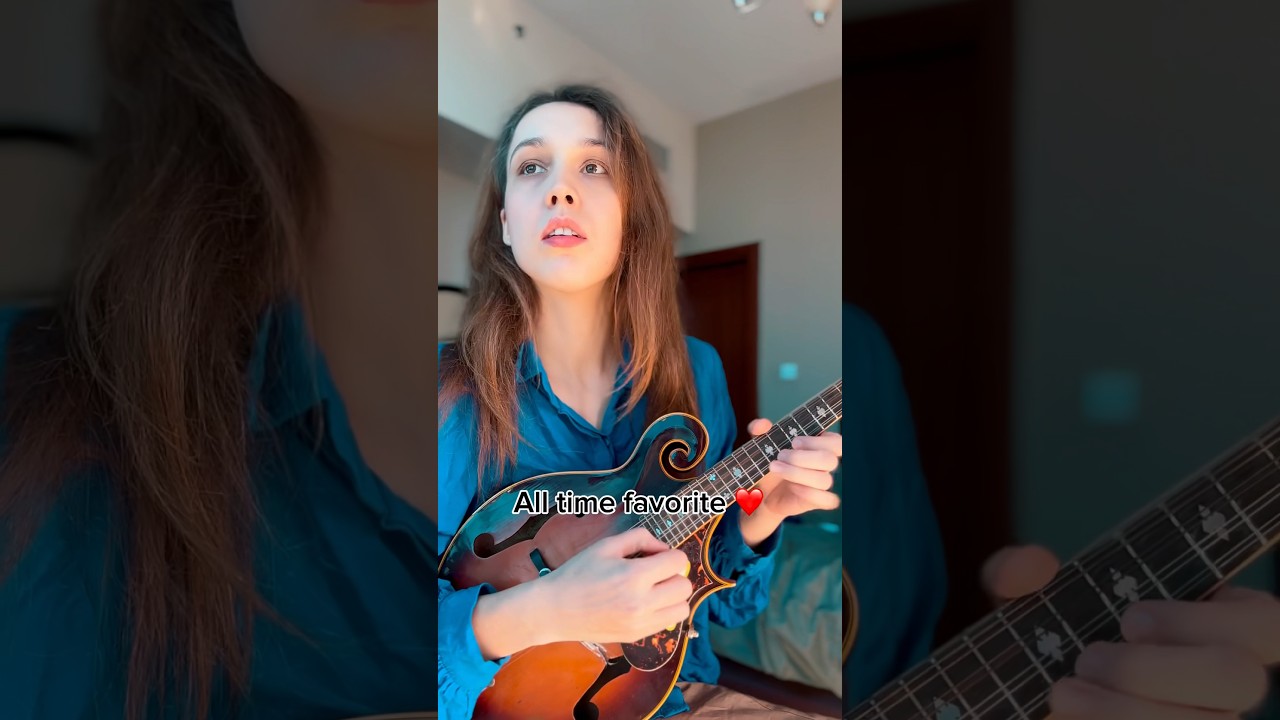 One of the most iconic songs for mandolin 💙 #mandolin #godfather #ukulele #cover #instrumental