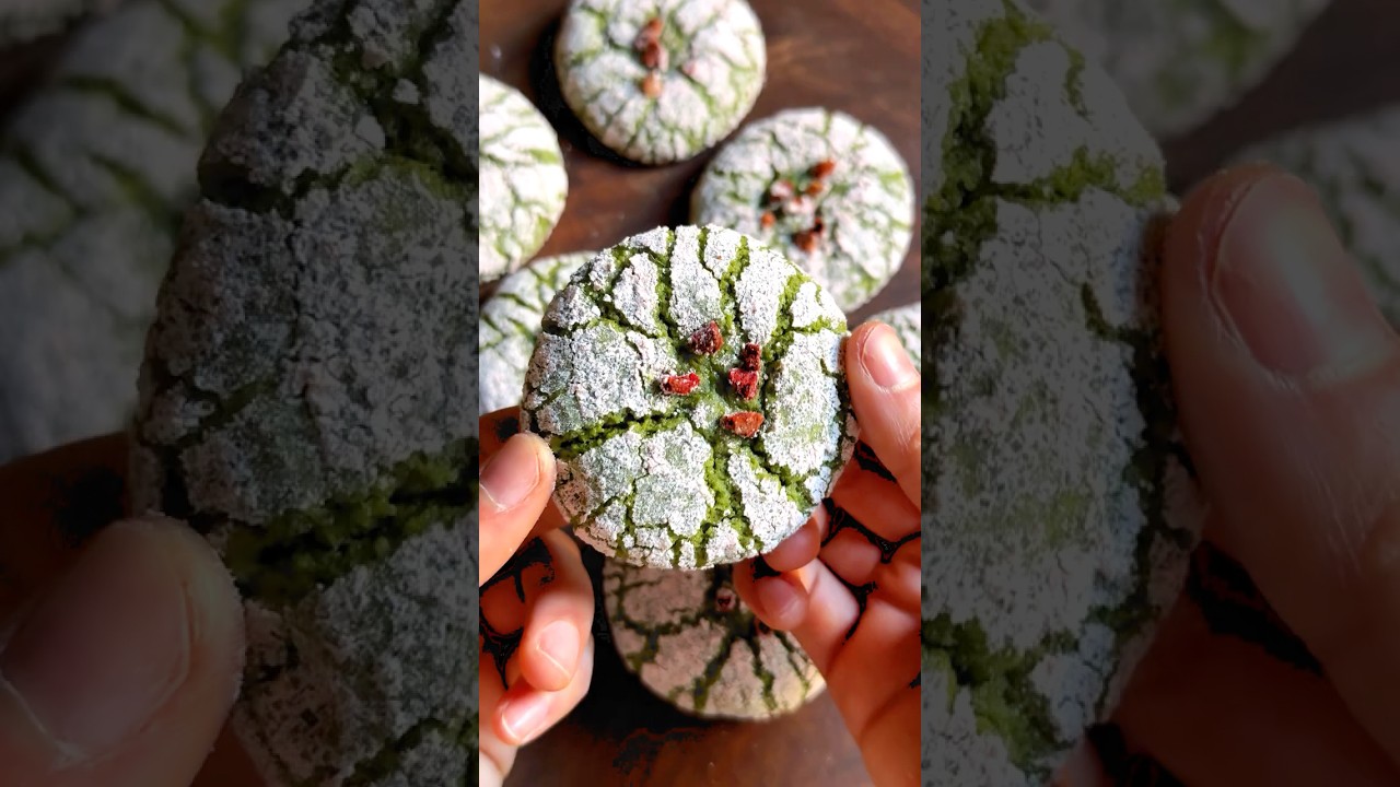strawberry matcha latte cookies