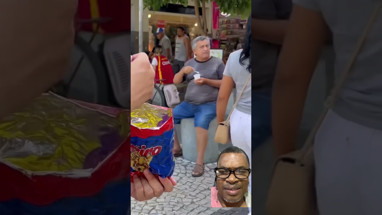 Observen la broma que le hacen a este señor 