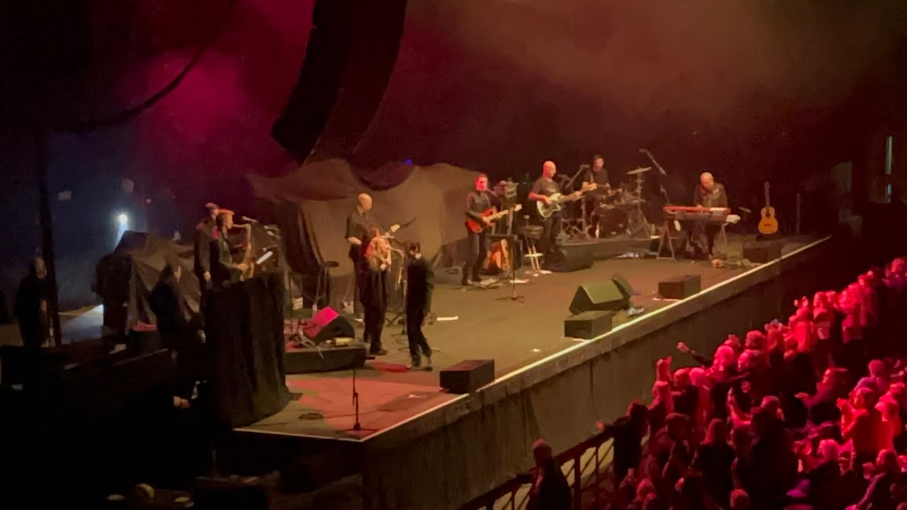 Shakin Stevens   Merry Christmas Everyone Live At The Brighton Centre 2022