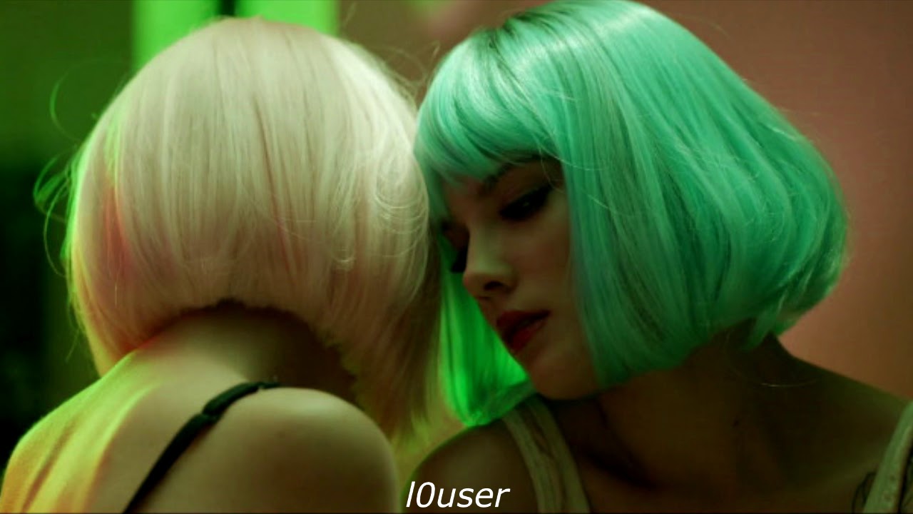 I kissed a girl by katy perry but you just realize that you are so lesbian
