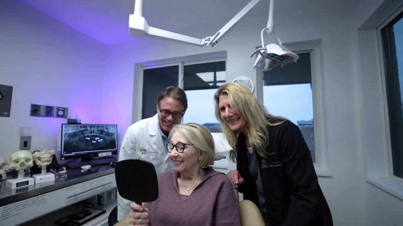 Removable vs. Fixed Implant Teeth: What’s the Best Option for You?