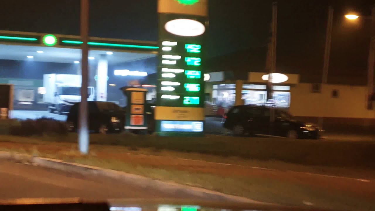 Proszowice nocą. Przejazd ulicami 21 grudnia 2020 roku.