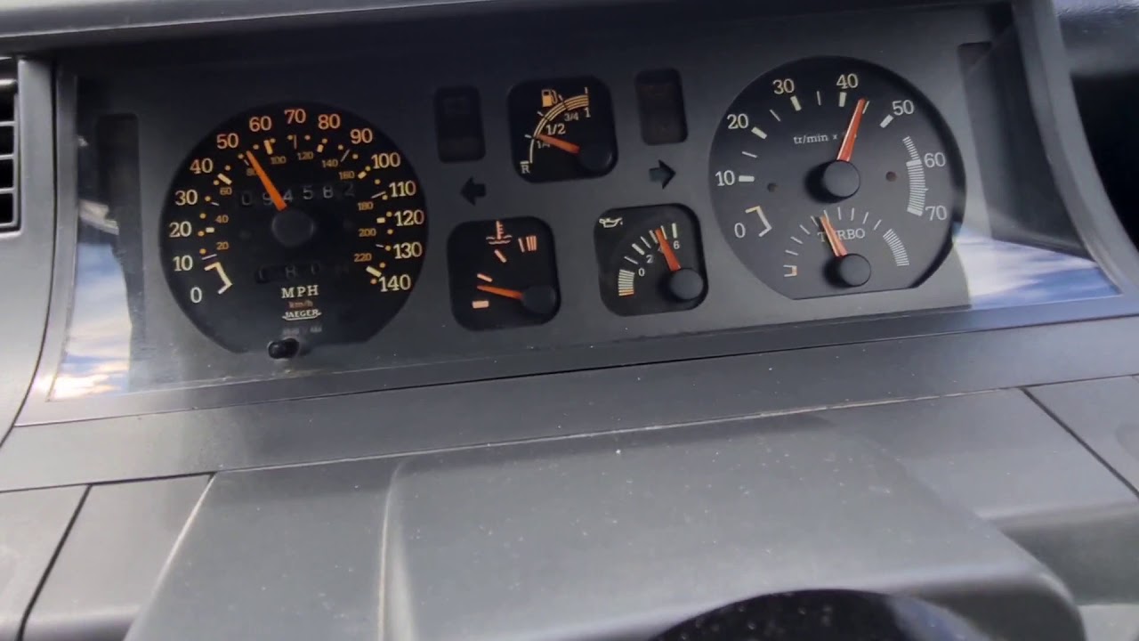 Ford escort rs turbo vs Renault 5gt turbo