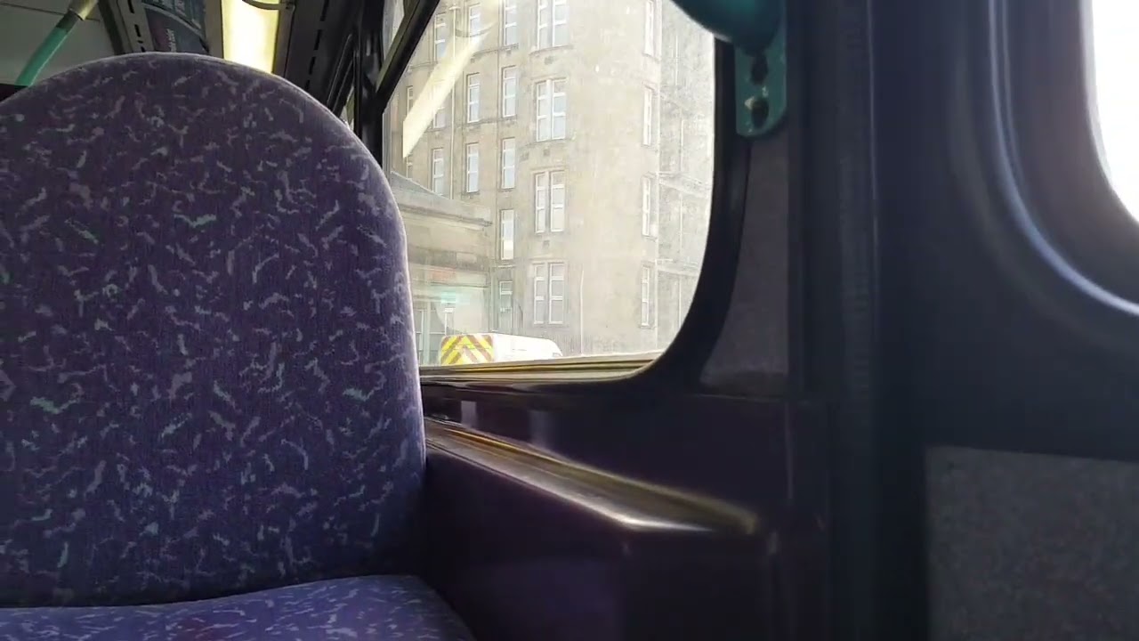 First Glasgow Volvo B7TL 32305 LK03 NHE