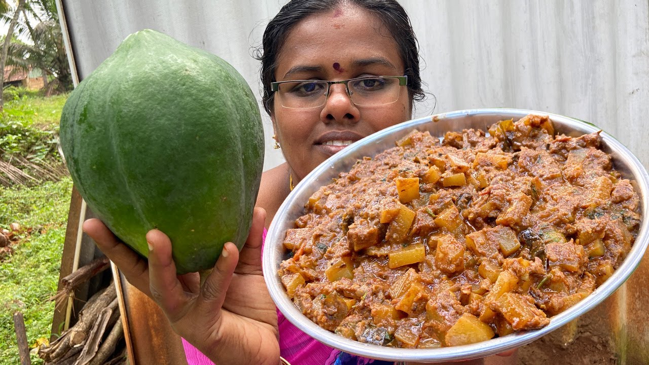 Green Papaya Curry / பச்சை பப்பாளி கிரேவி / Side Dish for Chapathi / Rice / Roti II Simple Recipe