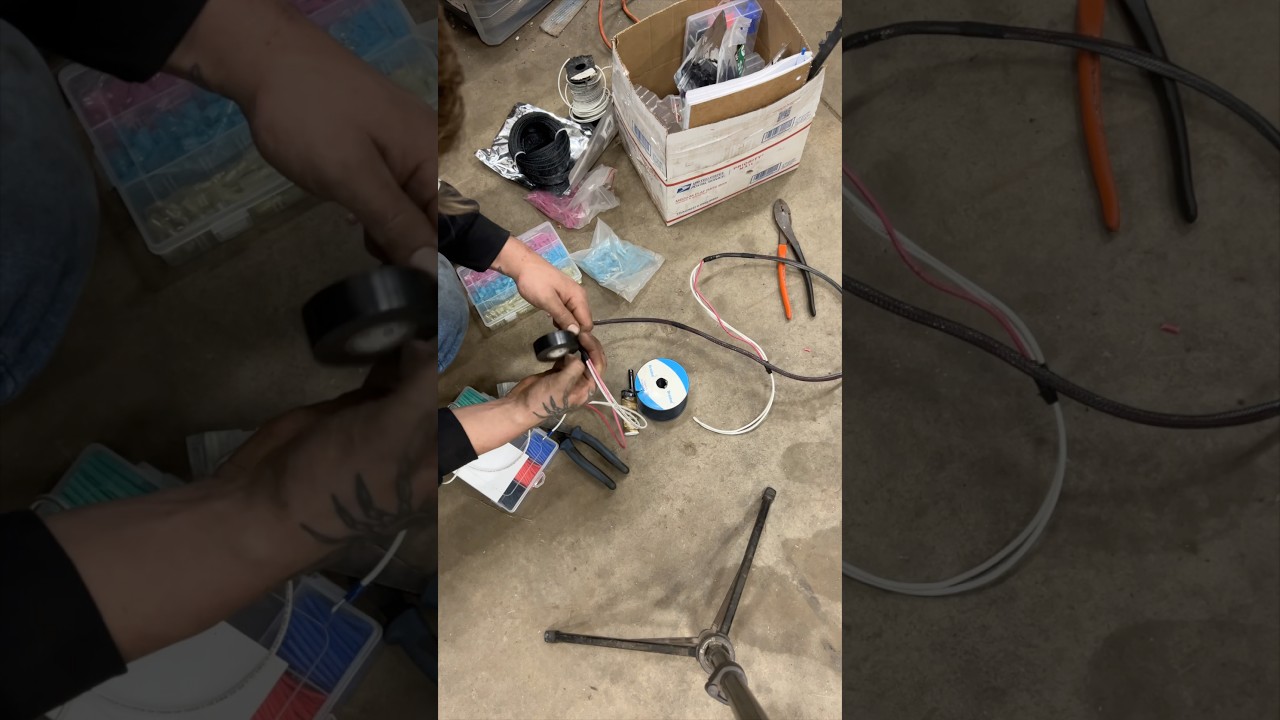 Finalizing my standalone harness ignition set up and fuel power supply. ￼B18 swapped ef hatch