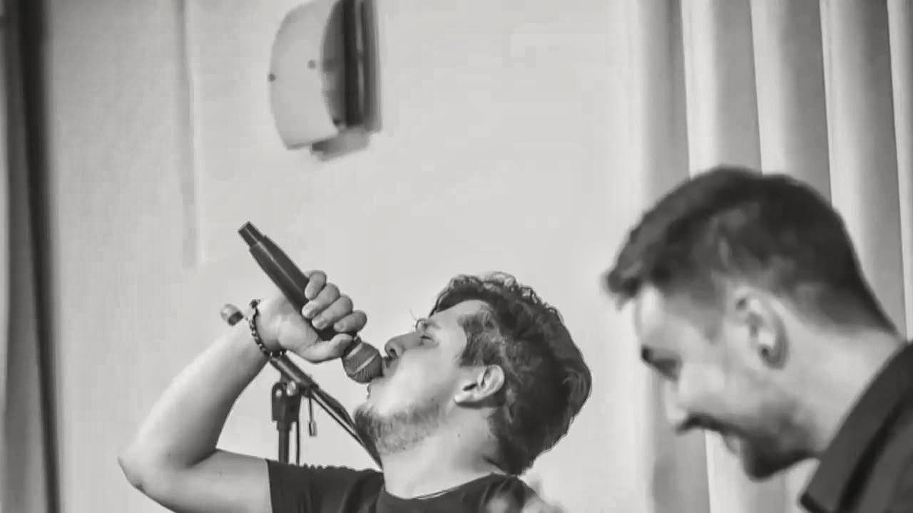 Sinergija - Plavuša (Kad naš bubnjar uzme mikrofon)