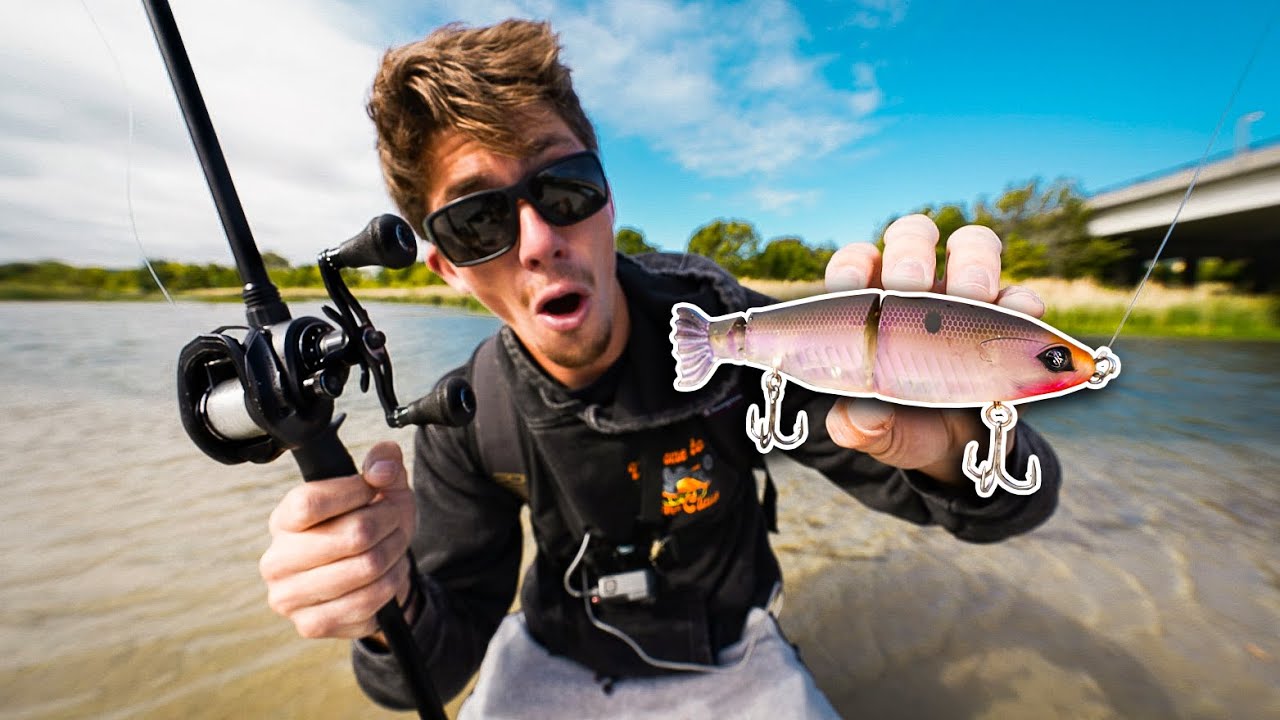 Throwing BIG Swim Baits for SUBURBAN Dallas Bass!