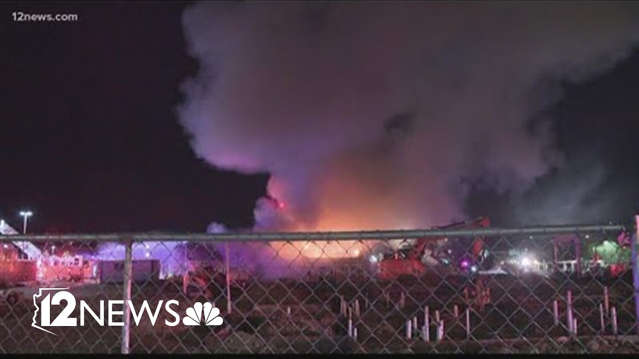 Firefighters extinguish sushi restaurant fire in Phoenix