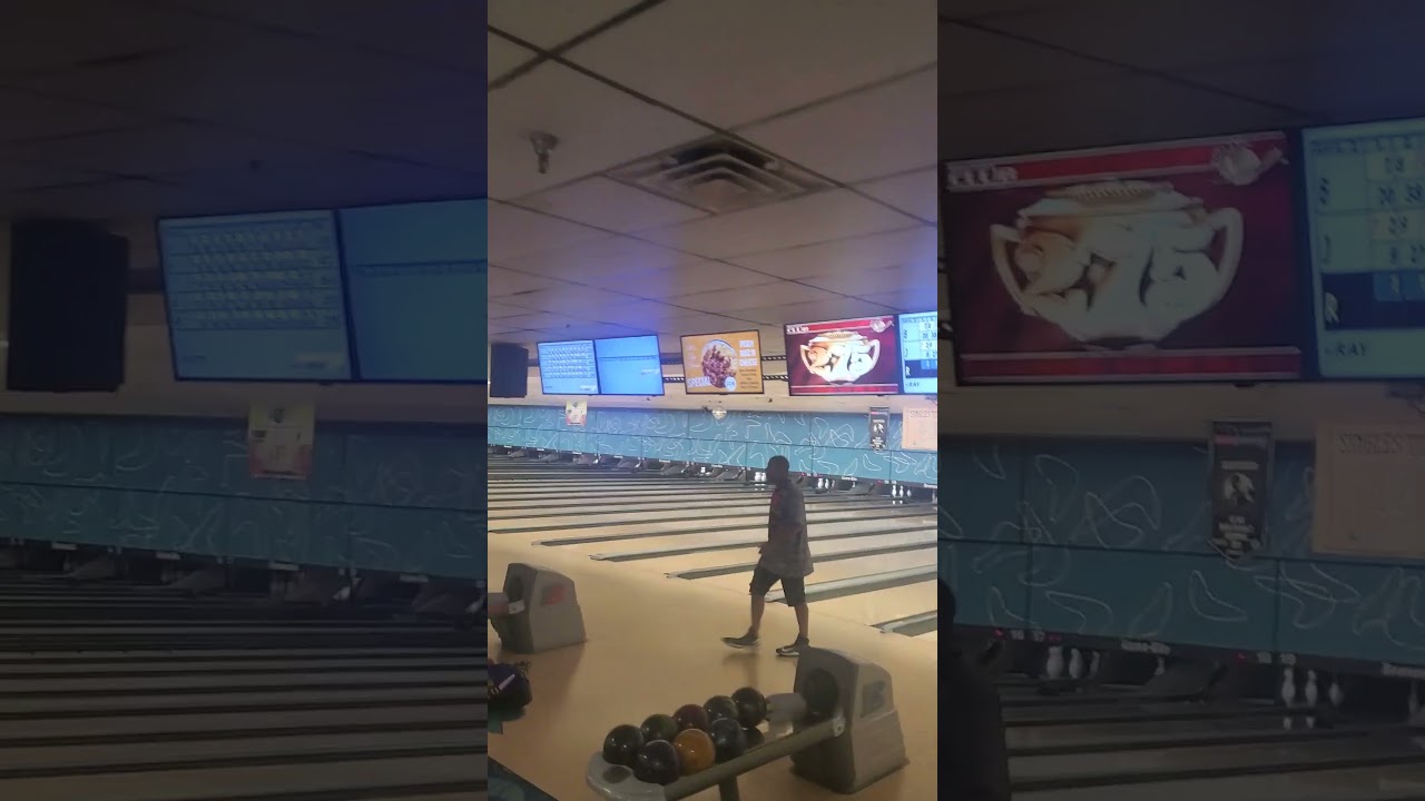 Bowling a 300 at Lane Glo South #300 #fortheloveofbowling #fun #300gamesbowled