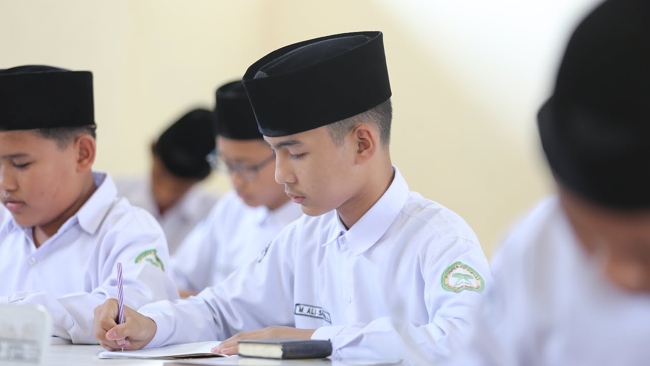 PENERIMAAN SANTRI BARU PONPES AT TIBYAN DELI SERDANG T.P 2023/2024
