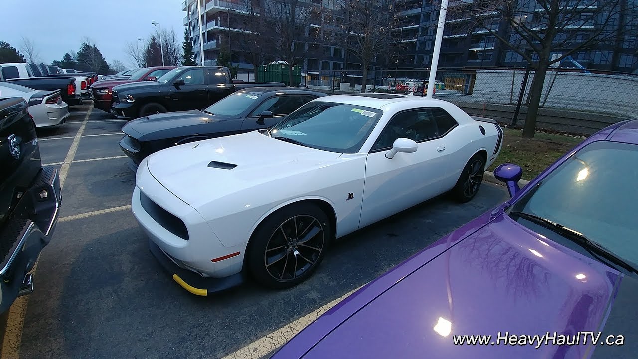 Test driving a 2018 Dodge Challenger R/T 392 muscle car -- 485 HP!
