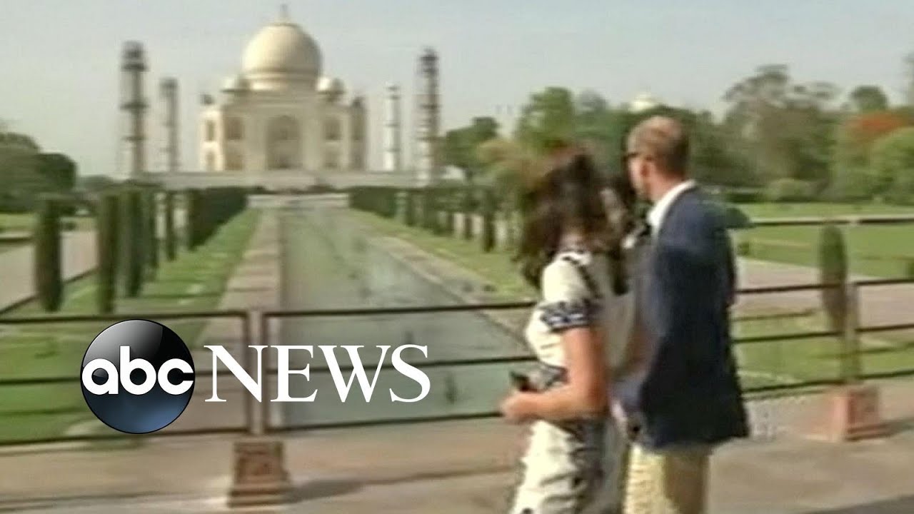 Prince William, Kate Middleton Visit Taj Mahal