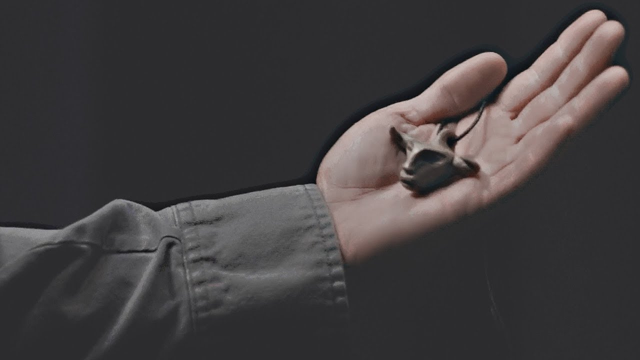 that amulet is a symbol of the winchesters' brotherly love.
