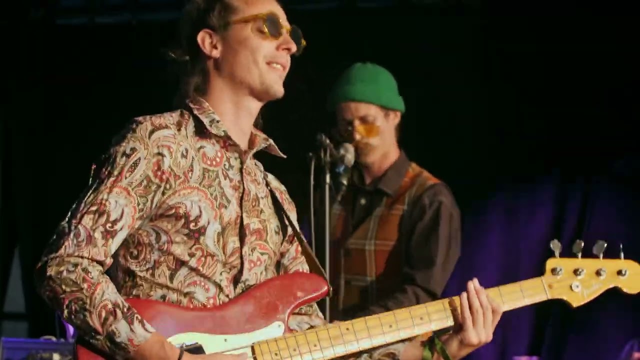 Dub Shepherds ft. Jahno - Keep On Running LIVE @dubcampfestival / 📹 @bandwprod