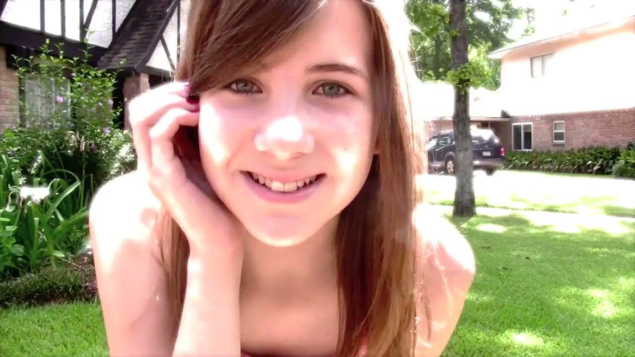 xhaleighoverdose -California Gurls   (6th in PICKLEandBANANA contest)