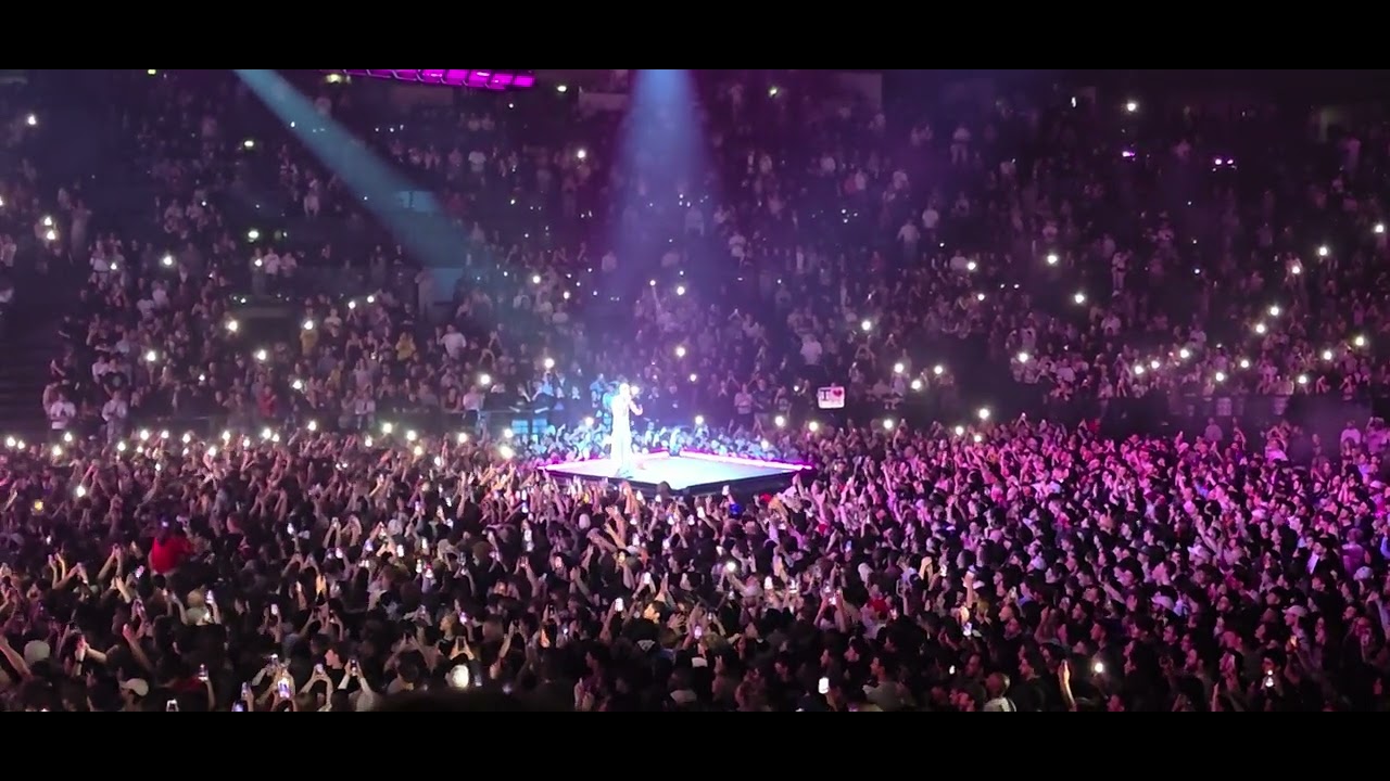 Gen z luv & Mrs - Central Cee Can't Rush Greatness world tour 2025 - Accor Arena Bercy - 13/04/25