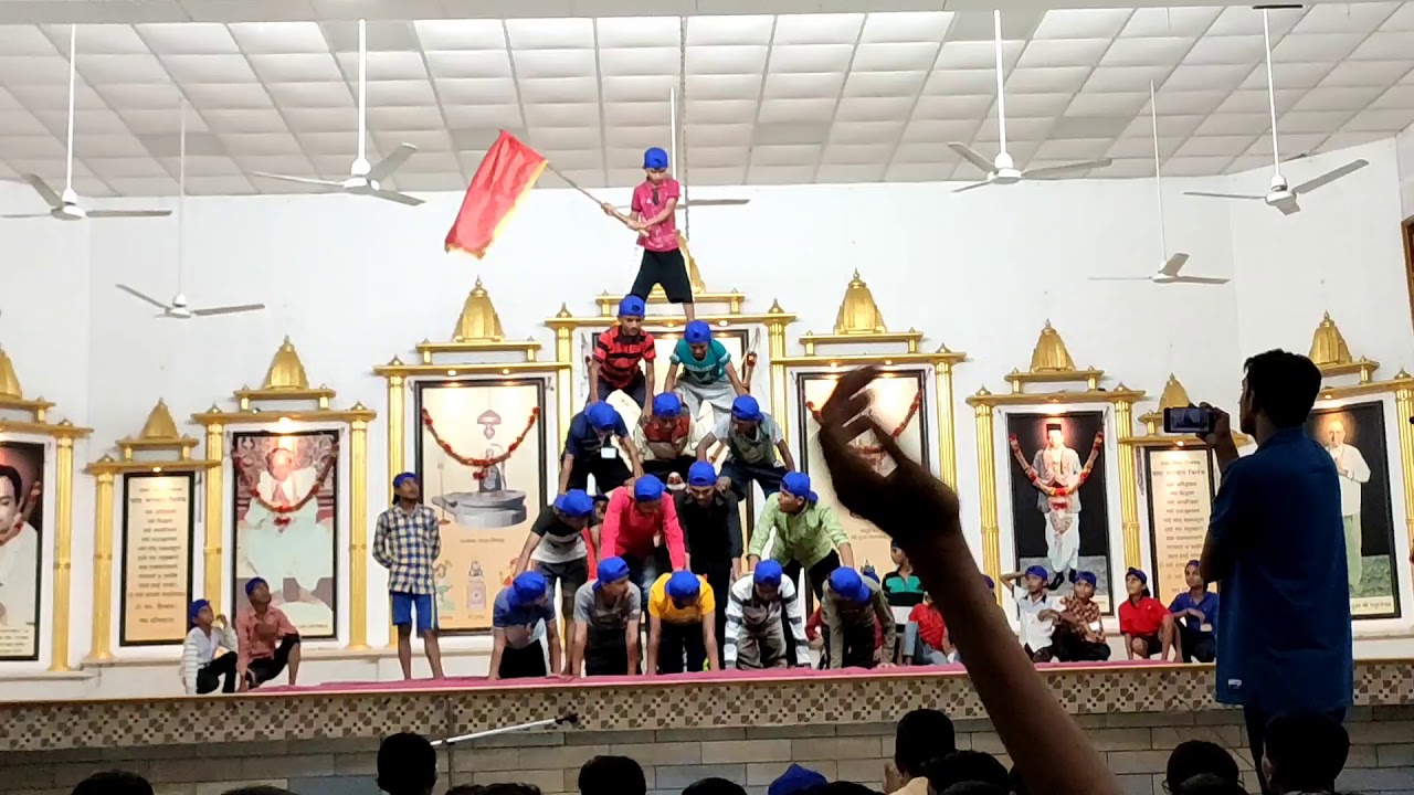 Pyramid performance by Khambhat shibir youth