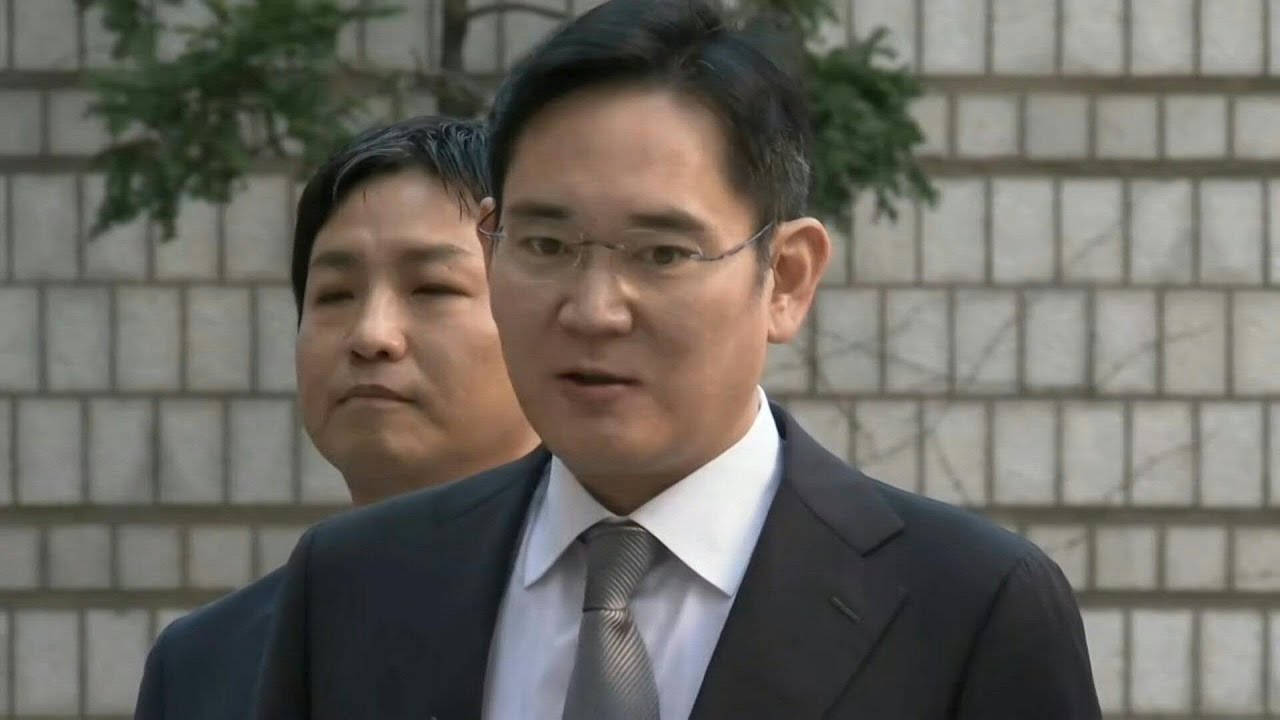 Samsung heir Lee Jae-yong arrives at court | AFP