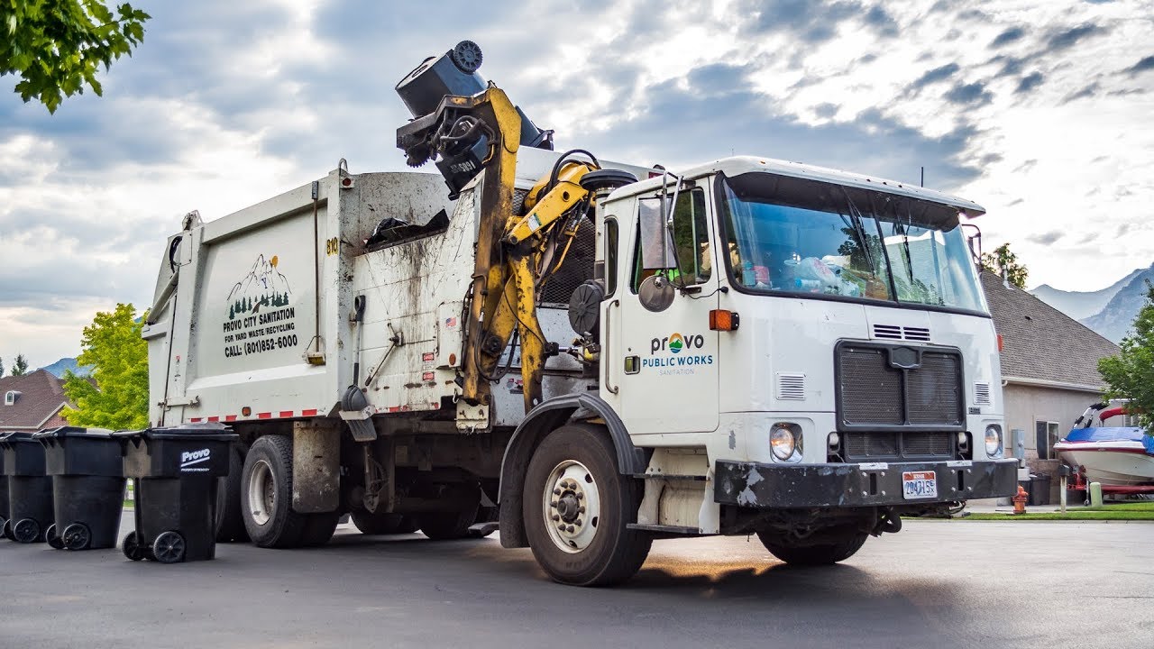 Autocar ACX - Heil DuraPack 7000 Garbage Truck