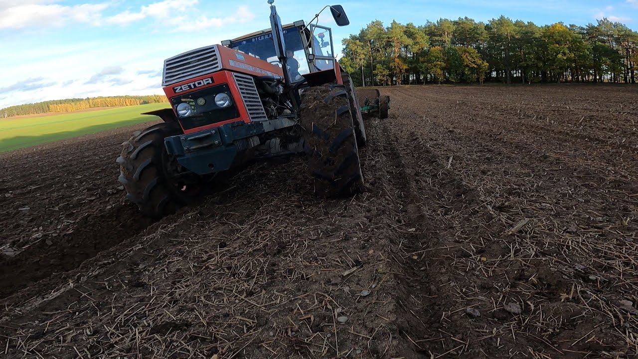 Kupiłem Rozsiewacz Od Jockerfarm. Rozrzucanie Oraz Orka Obornika Pod Ziemniaki I Kukurydzę