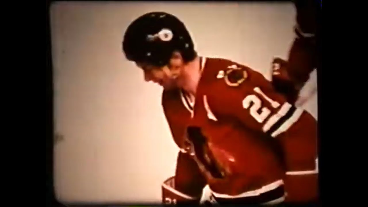 1973 NHL Stanley Cup Final - Chicago Blackhawks vs Montreal Canadians - official video - Stan Mikita