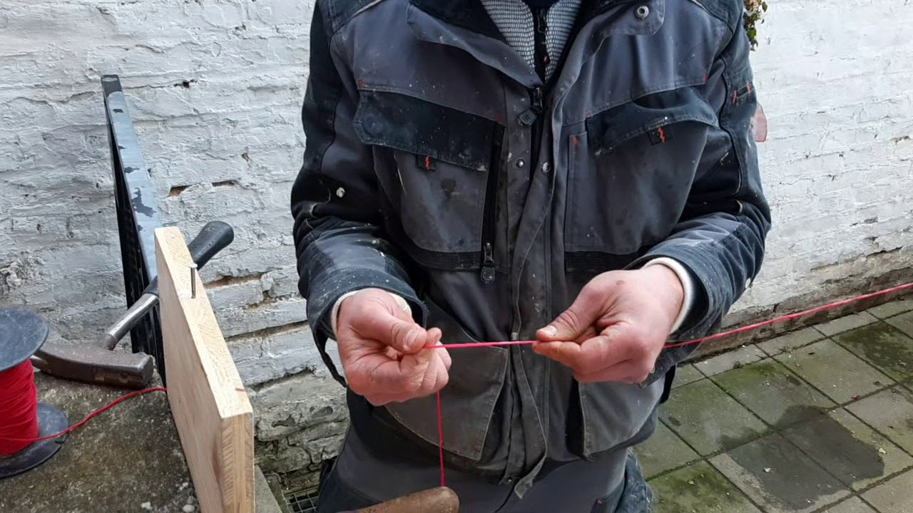 Schnur spannen für das Schnurgerüst