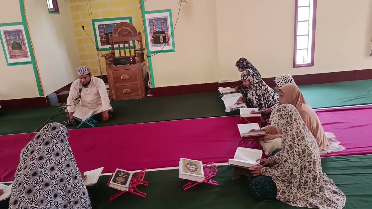 গাউছি দারুল কেরাত সিরাজনগরী কমপ্লেক্সের কেন্দ্র মসক দেওয়া হচ্ছে 