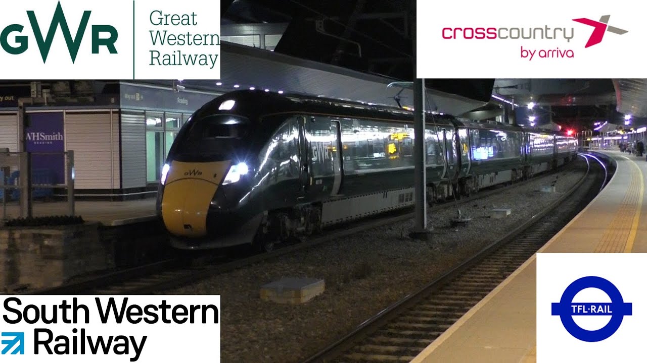 Trains at Reading, GWML - 27th October 2021