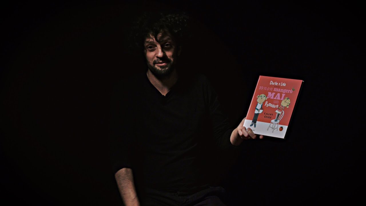 IO NON MANGERÒ MAI UN POMODORO interpretato da Alfonso Cuccurullo