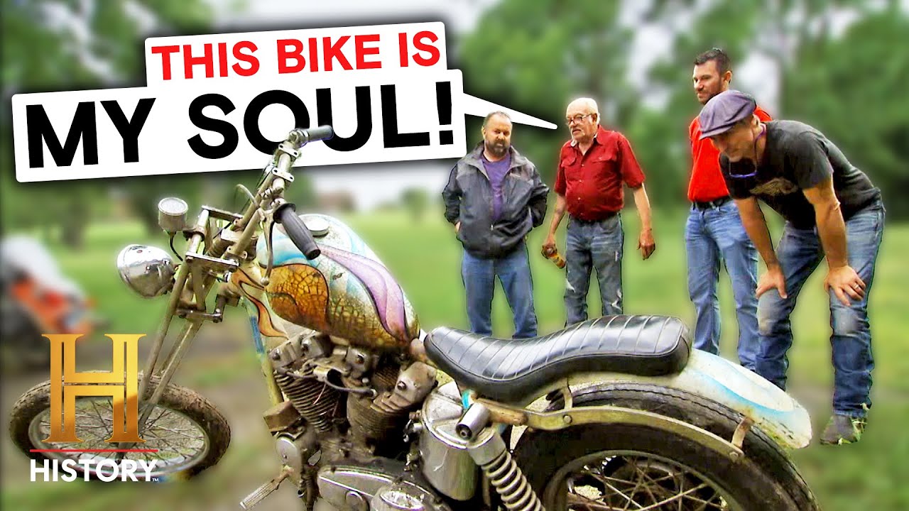 Scrappers Will Dig the Deepest for a Buck! | American Pickers (S16) | History