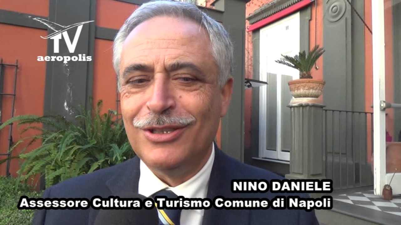 Ryanair sbarca a Napoli, 750 posti di lavoro,17 collegamenti,investimenti e assunzioni a Capodichino