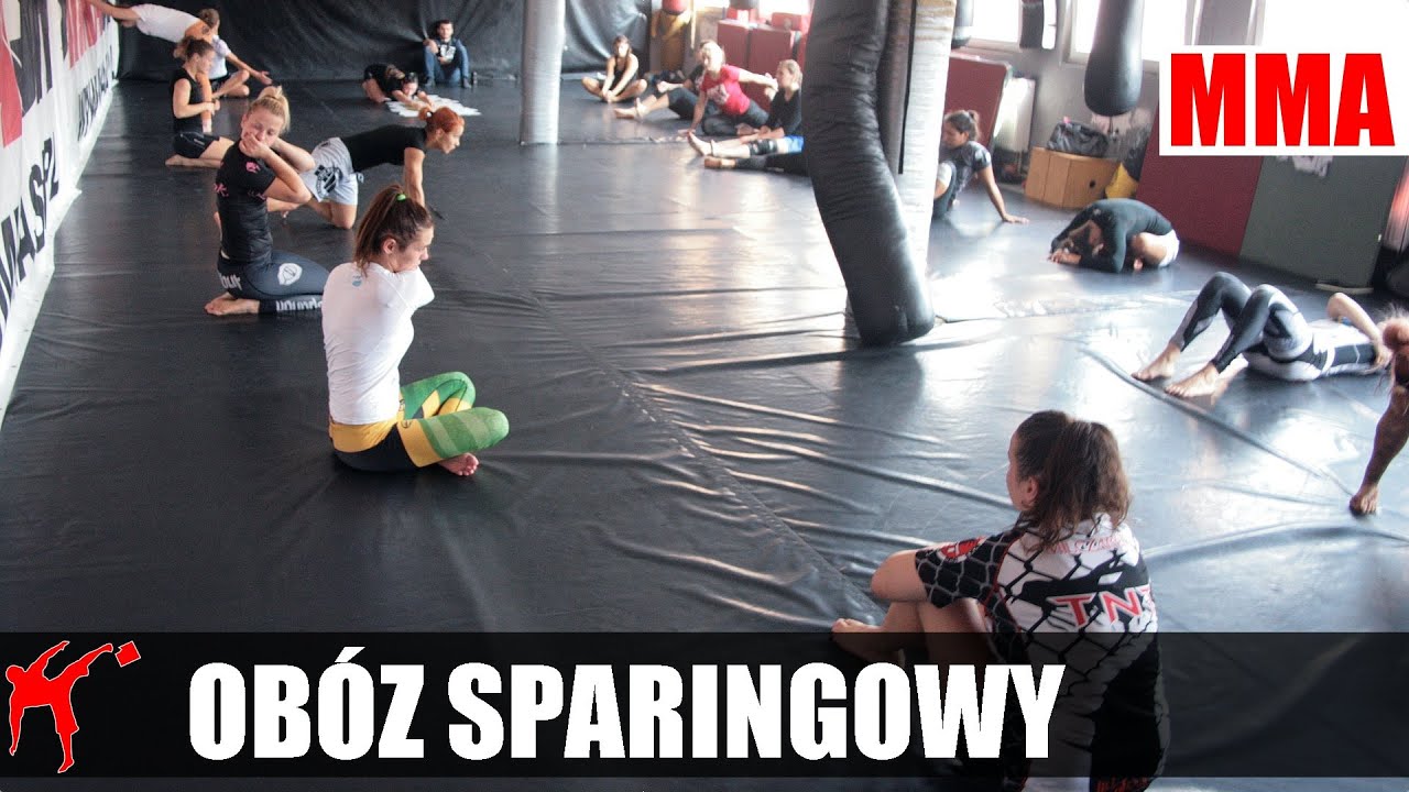 Rozgrzewka na obozie sparingowym MMA Cartel