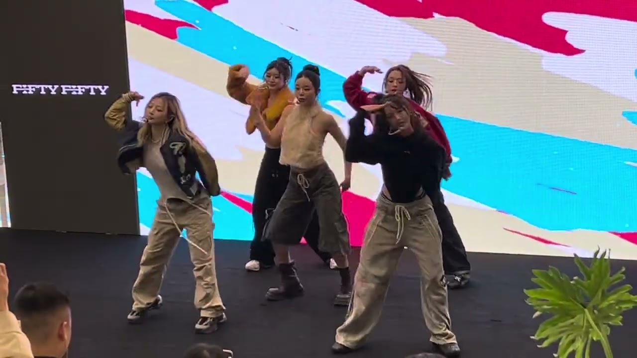 251102 skittles full cam ver. #skittles #스키틀즈 #피프티피프티 #fiftyfifty 