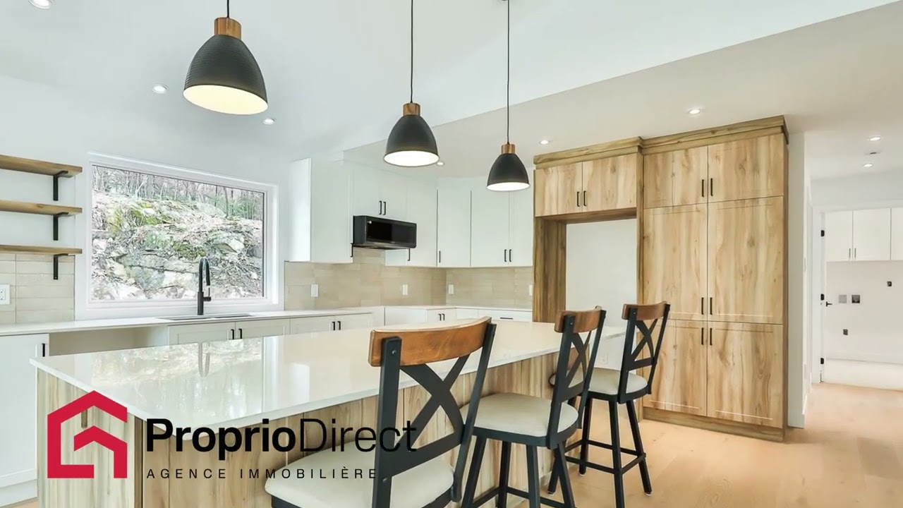 Дом в Валь-де-Мон, 625 353 доллара + налоги. Продается компанией Proprio Direct.