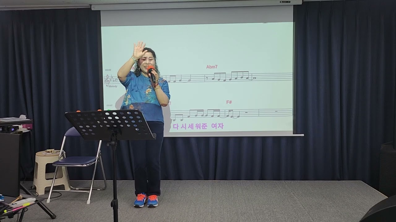 손태진#꽃🌻니가 꽃 이라면 너는 장미꽃이지 아니 장미꽃 보다 니가 천배는 예뻐~♡