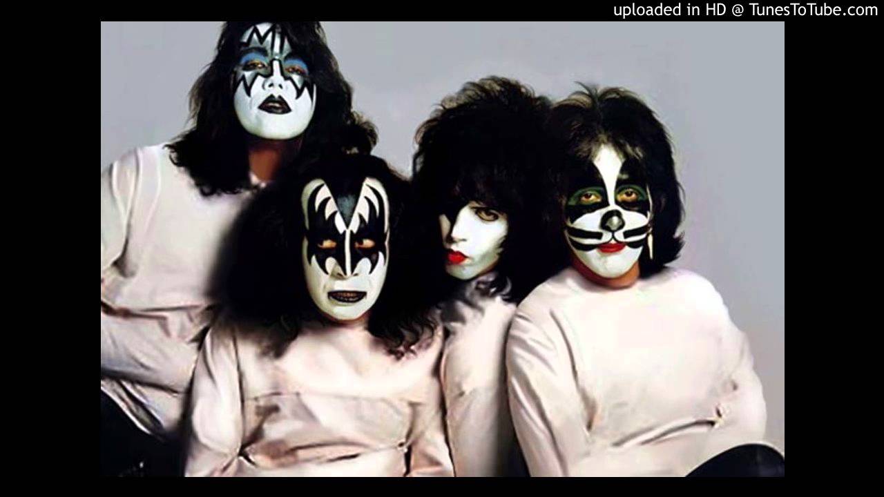 Kiss - Charisma [Slowed 25% to 33 1/3 RPM]