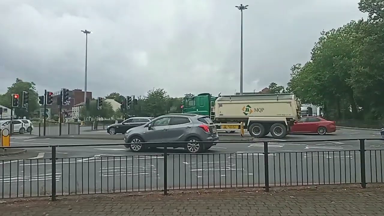 WALSALL PARK TOUR#EVERY TRAVEL VLOG UK.