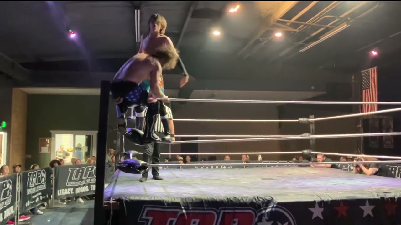 Shawn Hurley VS Landon Bradley