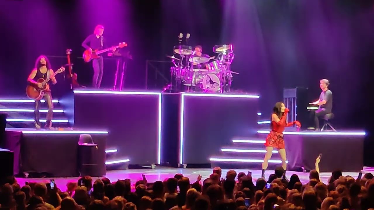 Davina Michelle - Heartbeat. Live in de Spot Oosterpoort in Groningen. The higher tour.