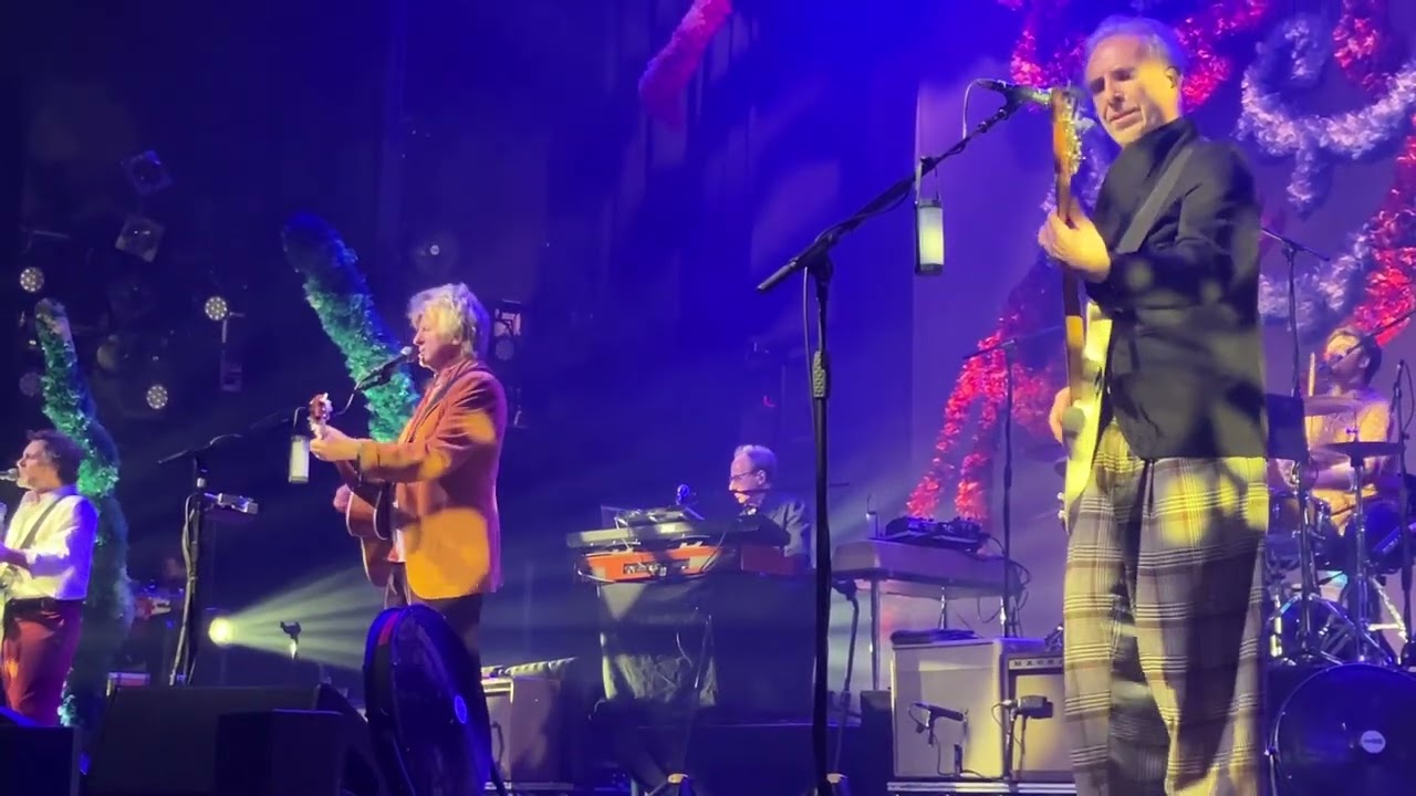 Crowded House Tilburg 013 2024-10-22 pt 14