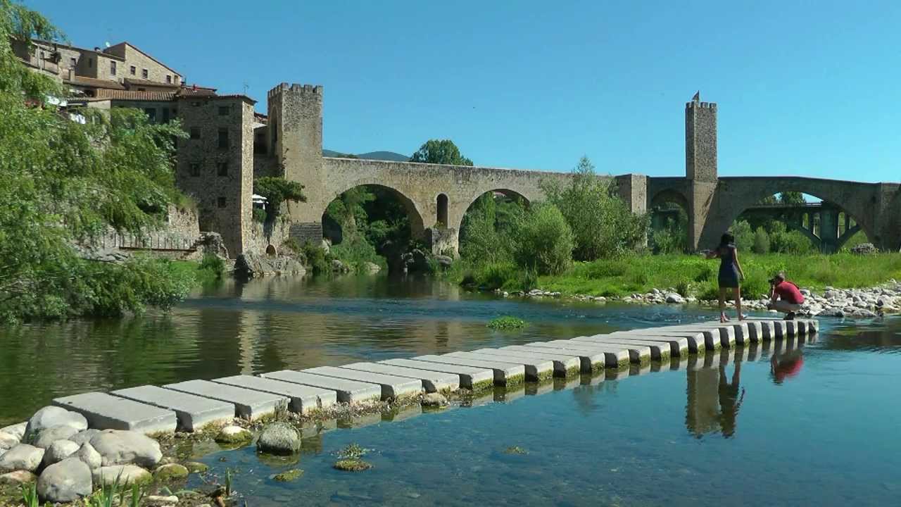 SPAIN Besalu, Cataluna (hd-video)