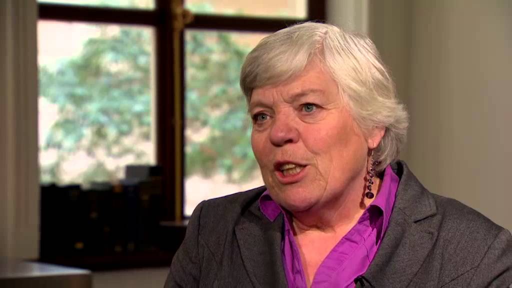 Labour MP makes formal complaint over Maria Miller's expenses apology
