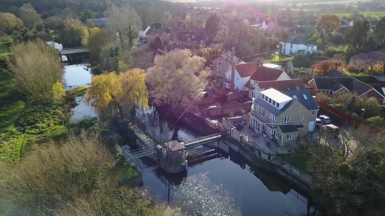 Ipswich and Stowmarket Navigation - Bramford Lock Drone Eye View